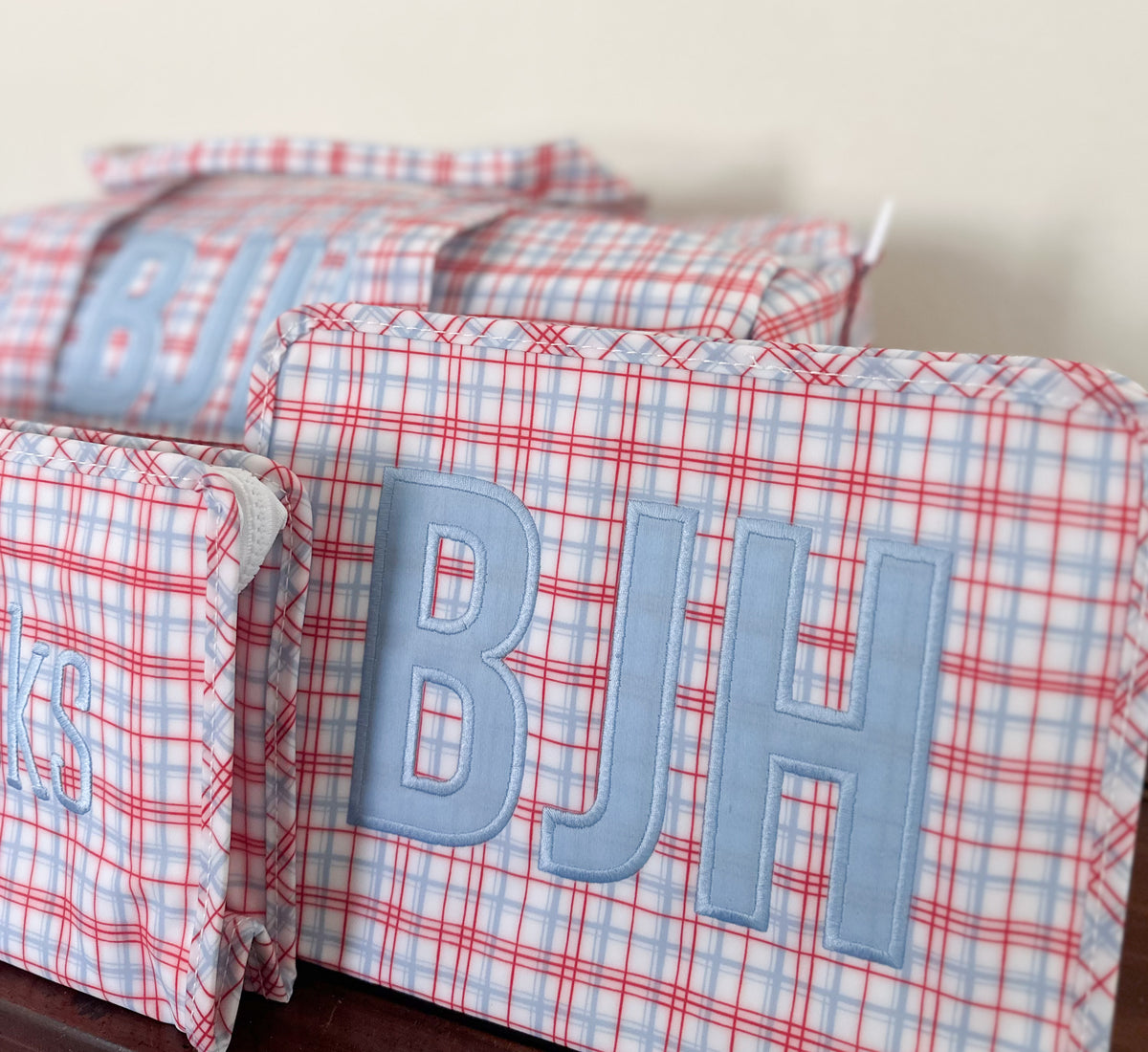 Large Roadie in Classic Plaid Red with Applique