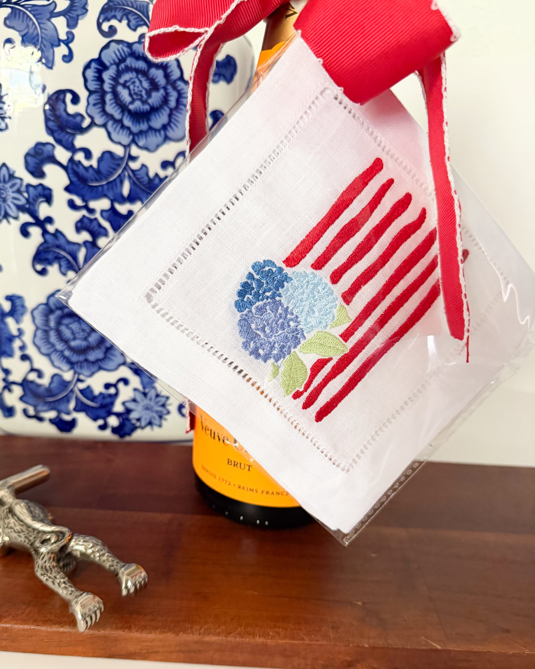 Hydrangea American Flag Cocktail Napkins