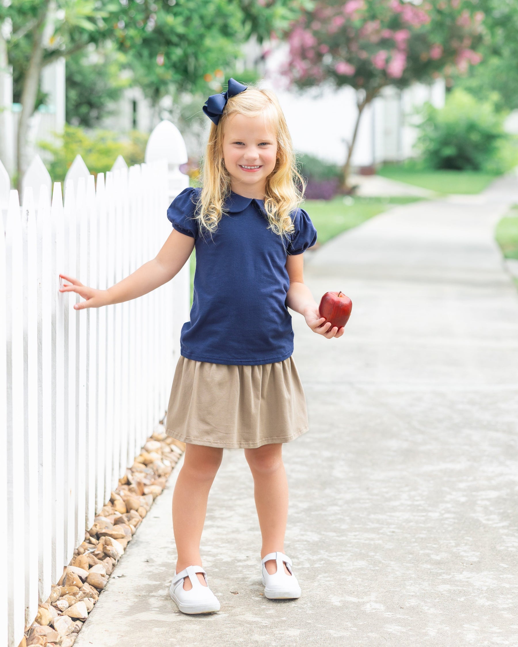 Peter Pan Collar Top: Navy & White